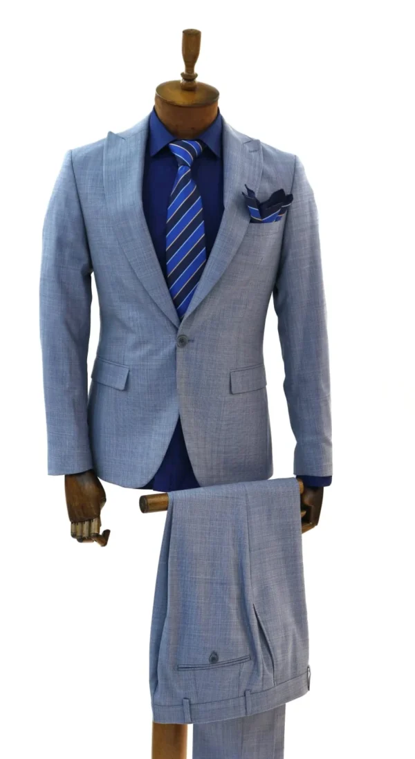 Costume Bleu Ciel