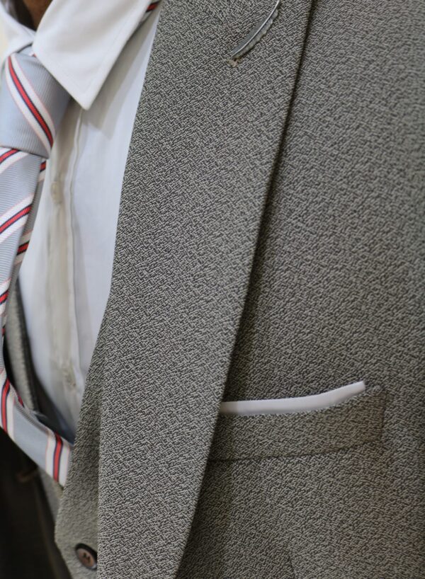 Costume Gris avec Gilet Gris - 3 Pièces – Image 2