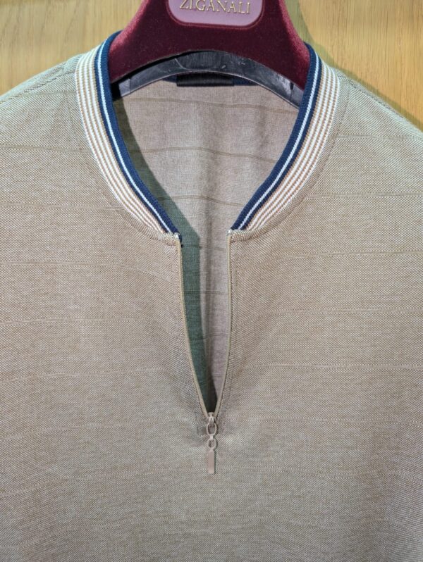 Polo Beige Foncé – Image 3