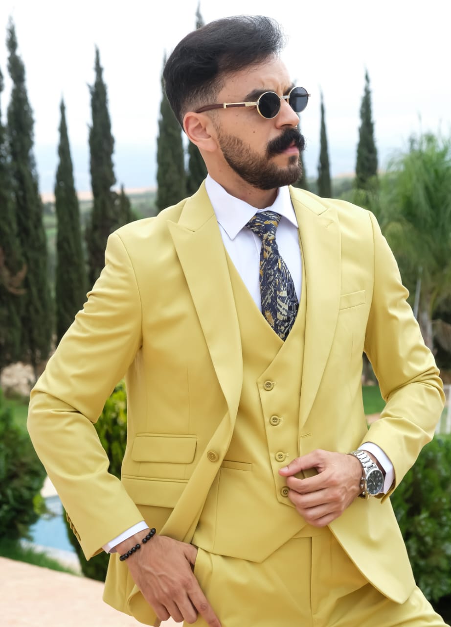 Costume Jaune – 3 Pièces